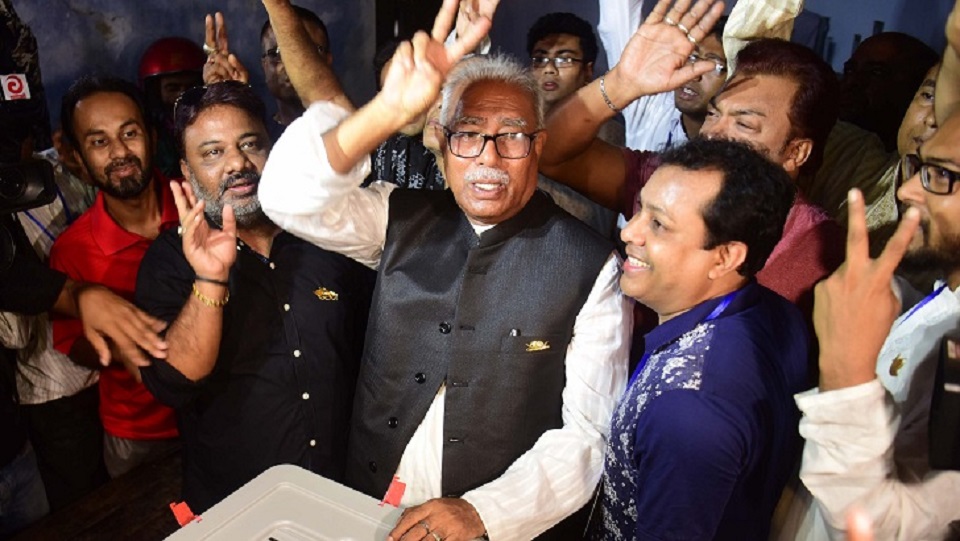 খুলনার সিটি নির্বাচনে আওয়ামী লীগের খালেক বিজয়ী