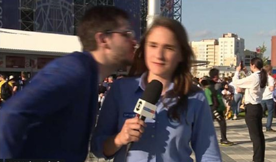 রাশিয়ায় এবার ব্রাজিলিয়ান নারী সাংবাদিককে যৌন হয়রানি