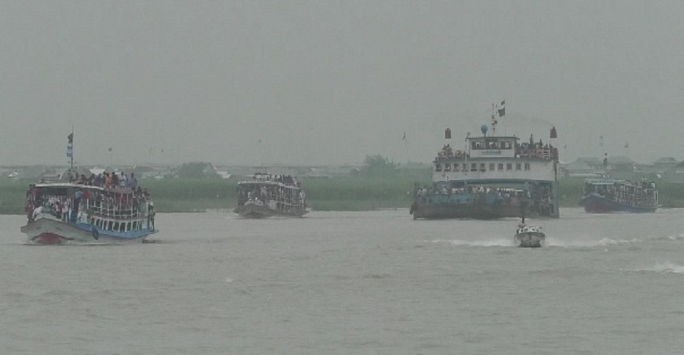 শিমুলিয়া-কাঁঠালবাড়ি নৌপথে লঞ্চ ও স্পিডবোট চলাচল শুরু