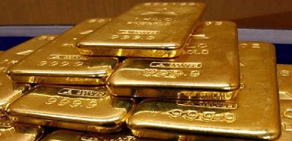 মসজিদ থেকে ৭ কেজি স্বর্ণসহ আটক ৩