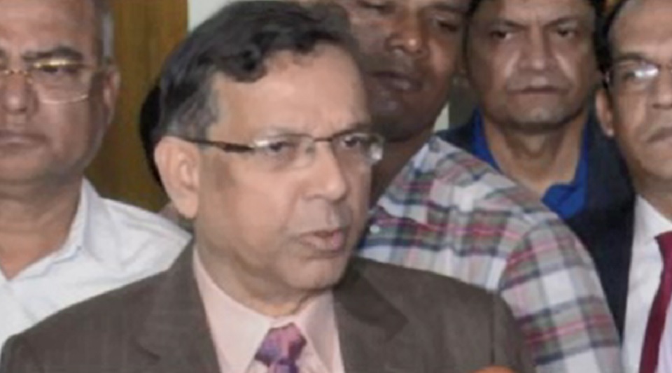 ‘কুষ্টিয়ায় মাহমুদুর রহমানের ওপর হামলা নাটক’