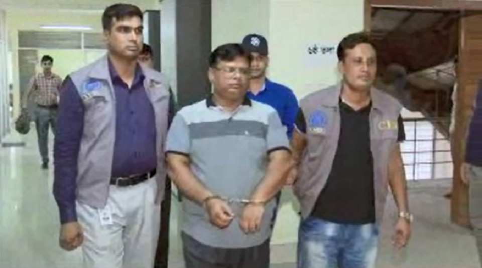 জমি আত্মসাতের অভিযোগে উপজেলা চেয়ারম্যান গ্রেফতার