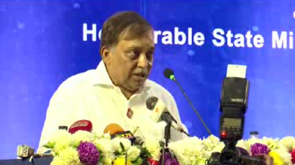 ‘দুই কোটিরও বেশি বাংলাদেশি নাগরিক পেয়েছে মেশিন রিডেবল পাসপোর্ট’