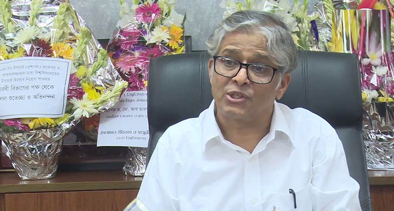 কোটা সংস্কার আন্দোলনকারীদের জঙ্গি বলিনি: ঢাবি ভিসি