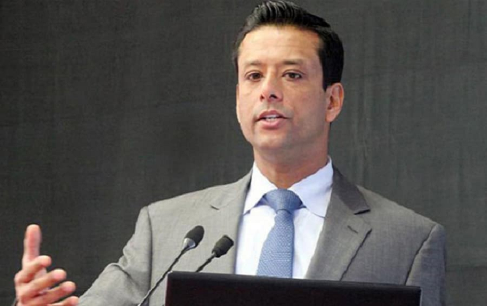 ‘সরকারের বিরুদ্ধে বলার জন্য টাকা নিয়েছেন সিনহা’