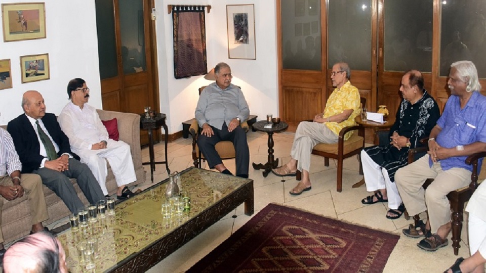 যুক্তফ্রন্ট ও গণফোরাম একসঙ্গে কাজ করার সিদ্ধান্ত