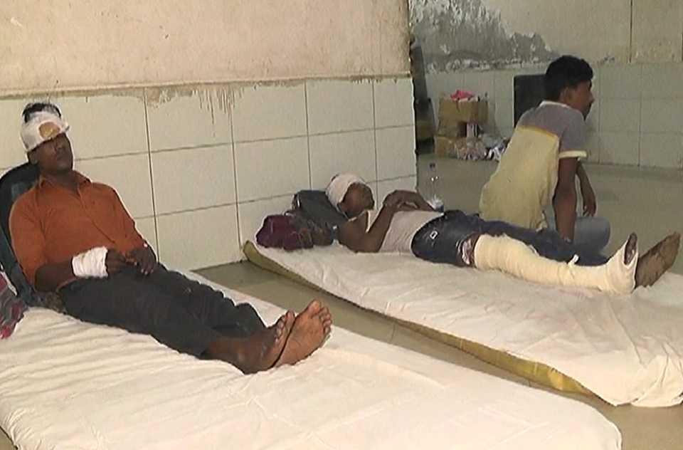 বগুড়ায় পৃথক সড়ক দুর্ঘটনায় নিহত ২