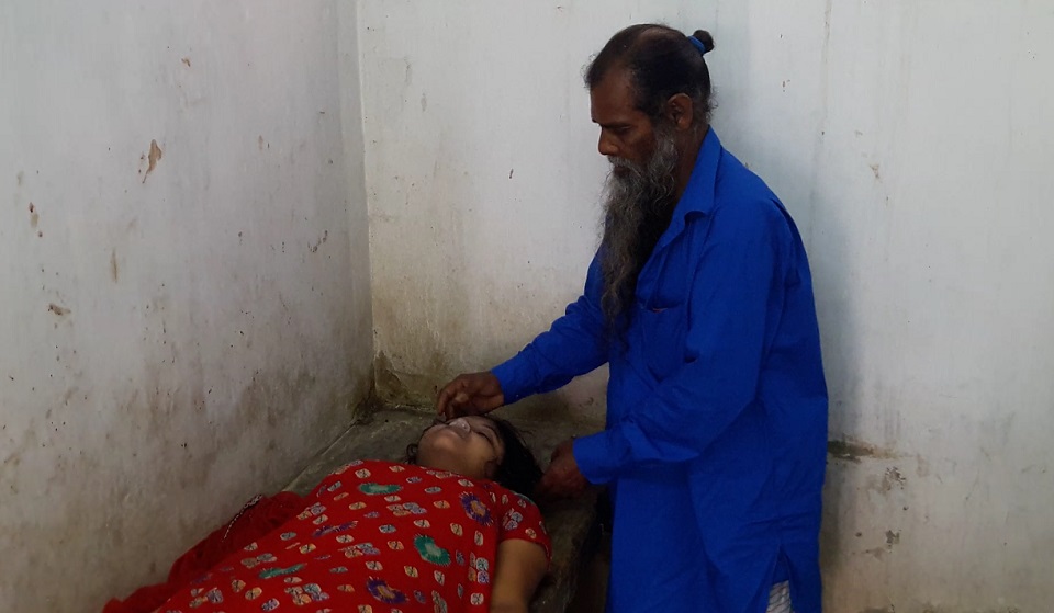 ময়মনসিংহে মা ও মেয়ের রহস্যজনক মৃত্যু