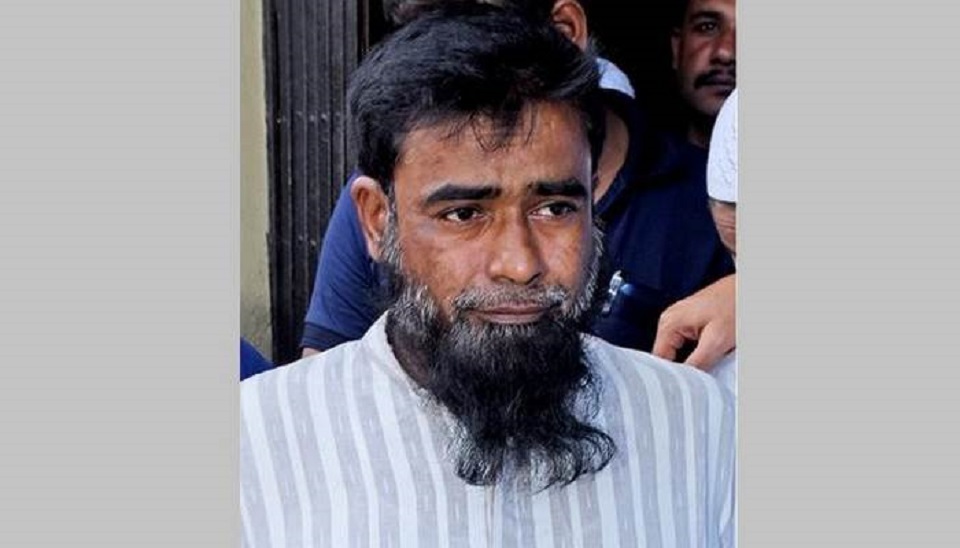 নাটোরে সড়ক দুর্ঘটনায় ১৫ জনের মৃত্যুতে চালকের ১ দিনের রিমান্ড