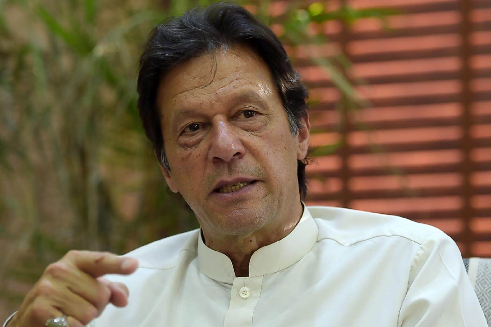 বাংলাদেশি বংশোদ্ভূতদের নাগরিকত্ব দেয়ার কথা বললেন ইমরান