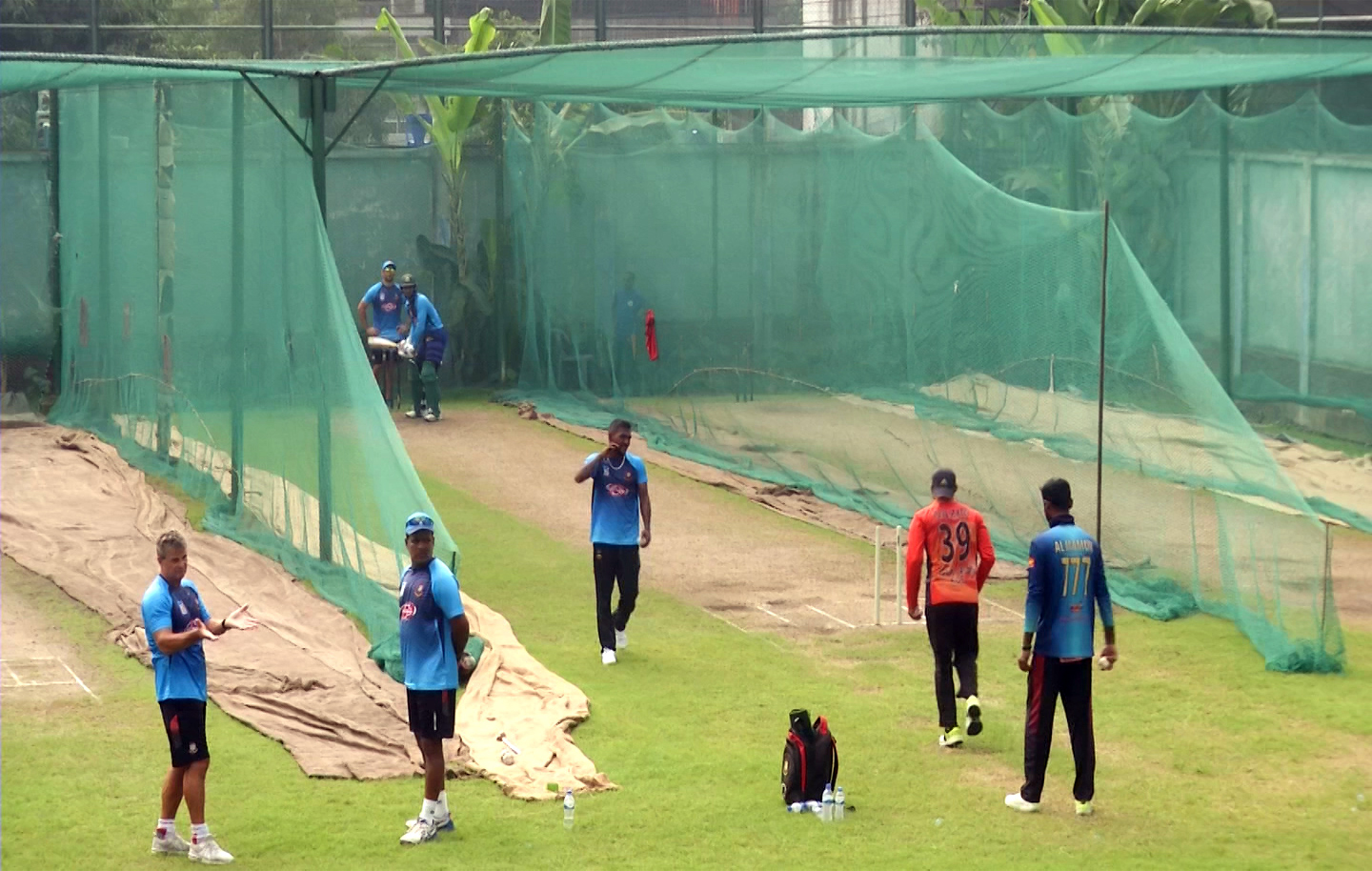 জিম্বাবুয়ের বিপক্ষে প্রথম ওয়ানডে আজ; ফেভারিট হওয়া সত্ত্বেও সতর্ক মাশরাফী