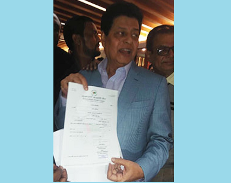 ঢাকা-১৭ আসনে নৌকার প্রার্থী চিত্রনায়ক ফারুক