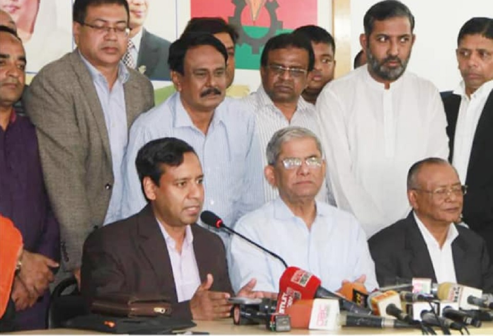 বিএনপিতে যোগ দিলেন গোলাম মাওলা রনি