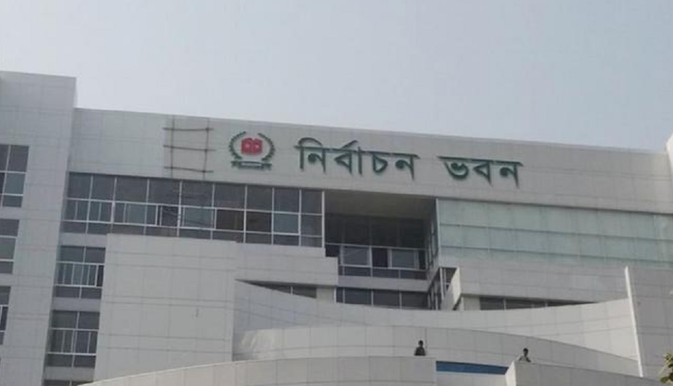 পুলিশের ৬০ উর্ধ্বতন কর্মকর্তার তালিকা ইসি’কে দিলো বিএনপি