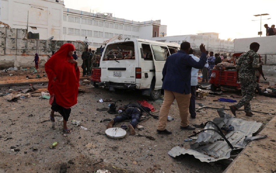 সোমালিয়ায় গাড়িবোমা হামলায় নিহত ২৮