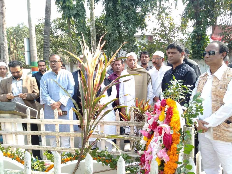 মাহবুবুল হক শাকিলের ২য় মৃত্যুবার্ষিকীতে পুষ্পাঞ্জলি অর্পণ