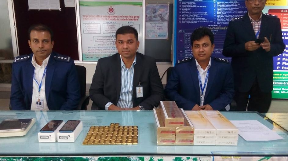 সিলেট ওসমানী বিমানবন্দরে ৬ কেজি স্বর্ণ জব্দ