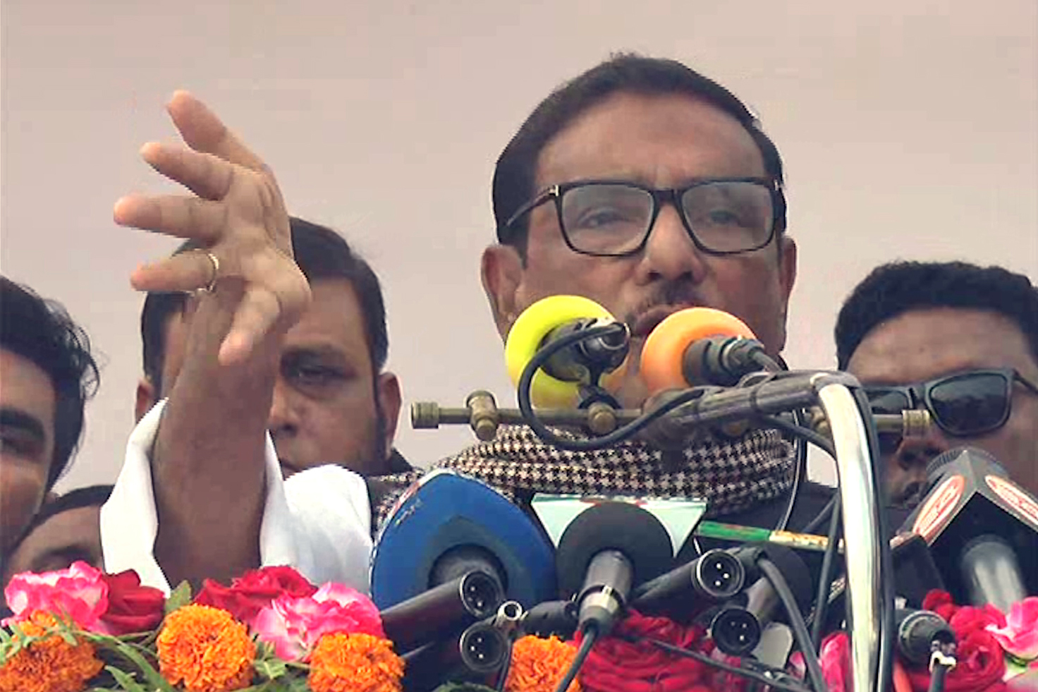 ভোট গ্রহণ শেষ না হওয়া পর্যন্ত কেন্দ্র পাহারার নির্দেশ ওবায়দুল কাদেরের