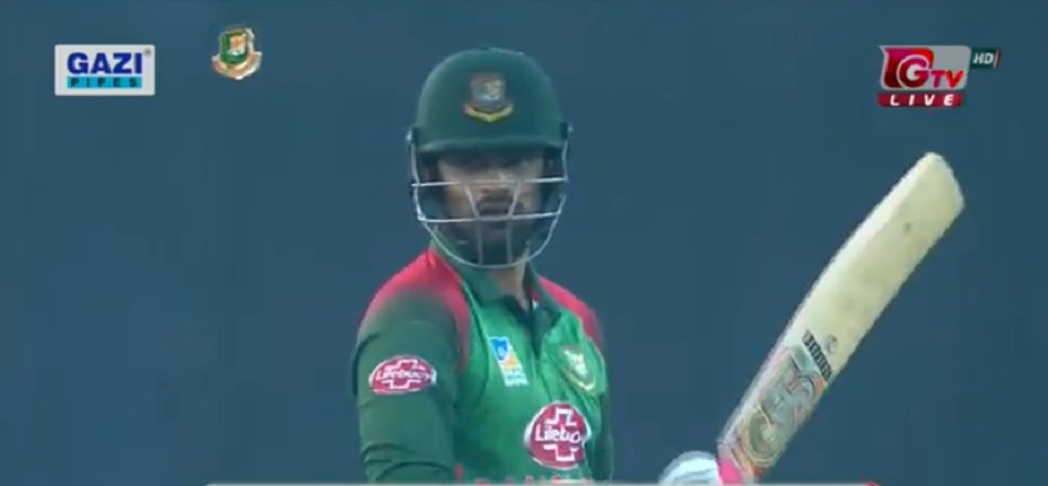 টসে হেরে ব্যাটিংয়ে টাইগাররা