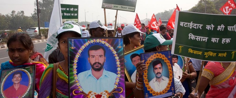 আবারও লাখো কৃষকের বিক্ষোভে উত্তাল ভারত