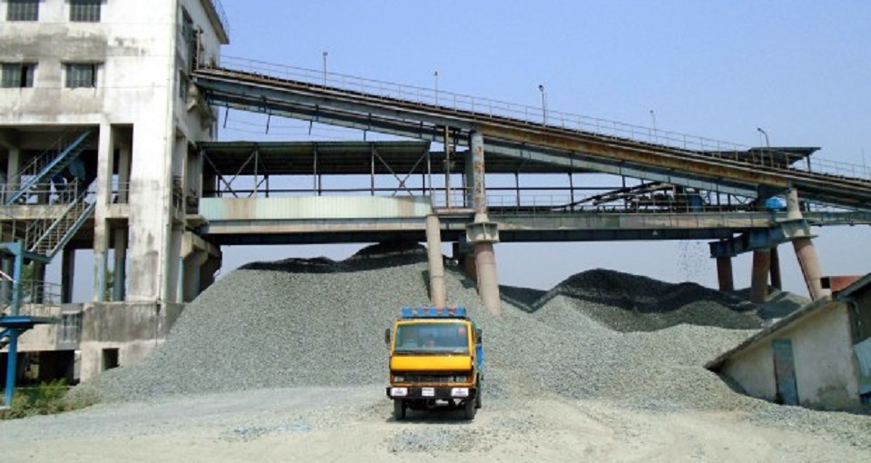 দিনাজপুরের মধ্যপাড়া খনিতে পাথর চাপায় শ্রমিকের মৃত্যু