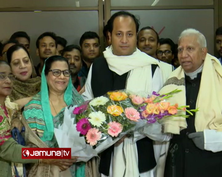 চট্টগ্রামে উষ্ণ অভ্যর্থনা পেলেন নওফেল