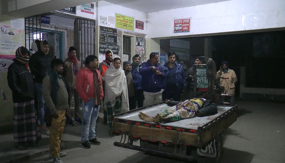 মেহেরপুরে মাদক ব্যবসায়ীদের মধ্যে গোলাগুলি, নিহত ১