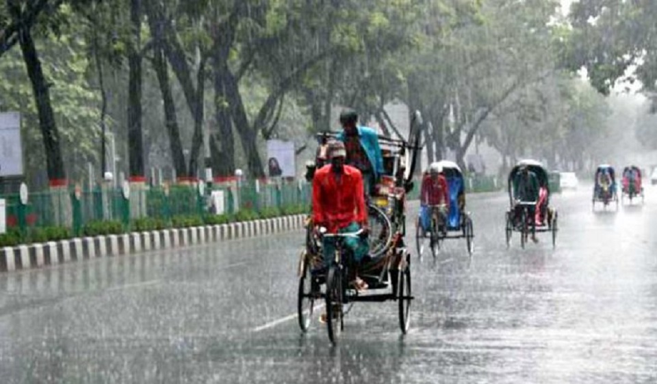 তিন বিভাগে ভারী বৃষ্টির পূর্বাভাস