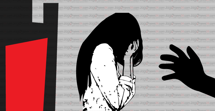 খালাকে আটকে রেখে তরুণীকে ধর্ষণের অভিযোগ ২ পুলিশ কর্মকর্তার বিরুদ্ধে