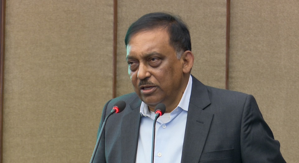 করোনার কারণে হোটেল ও বার বন্ধ হচ্ছে না: স্বরাষ্ট্রমন্ত্রী