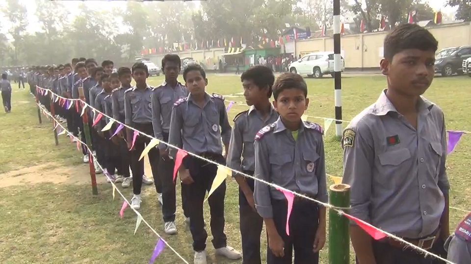 প্রায় ২৩ হাজার প্রতিষ্ঠানে চলছে স্কুল কেবিনেট নির্বাচন