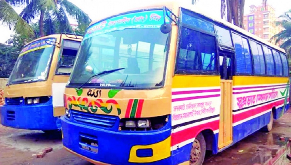 সু-প্রভাত রং বদলিয়ে এখন সম্রাট!