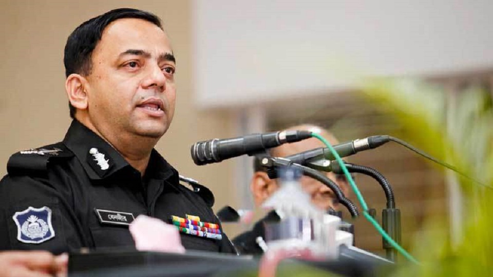 সম্রাট ক্যাসিনো ব্যবসায় সরাসরি জড়িত: র্যাব ডিজি