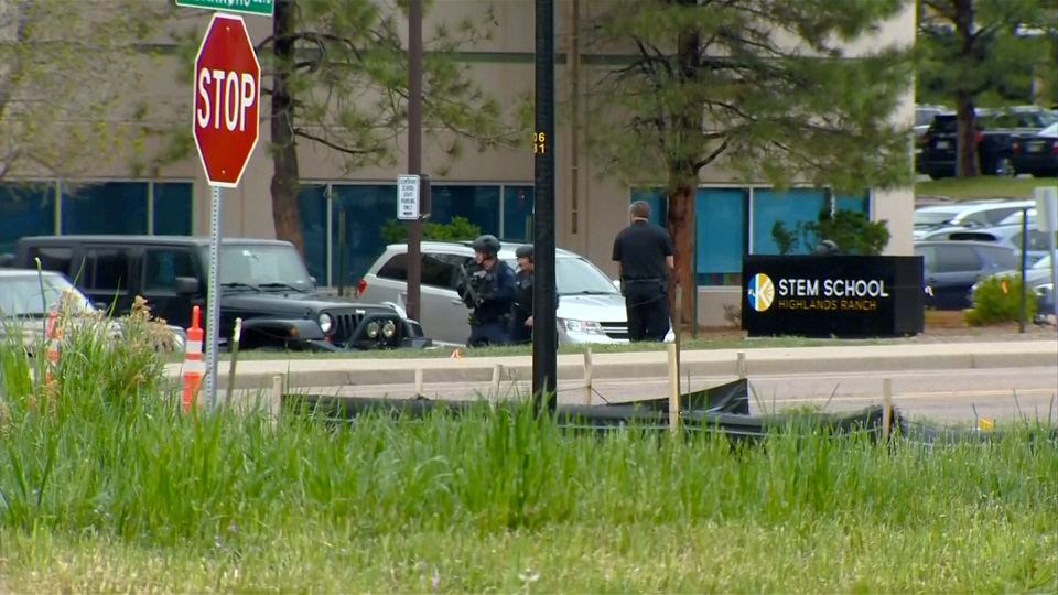 যুক্তরাষ্ট্রের একটি স্কুলে বন্দুক হামলায় আহত ৮, আটক ২