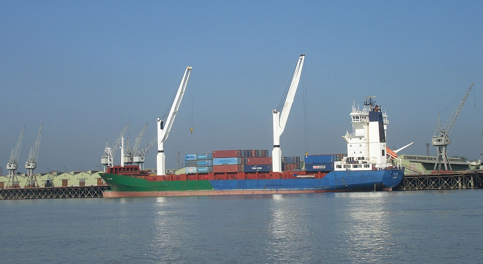 চট্টগ্রাম ও মোংলা বন্দরের স্বাভাবিক কার্যক্রম শুরু