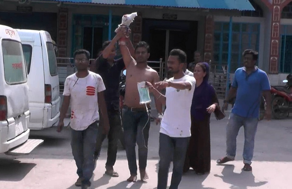 সাবেক ছাত্রলীগ নেতার চারটি আঙুল কাটার ঘটনায় গ্রেফতার ১