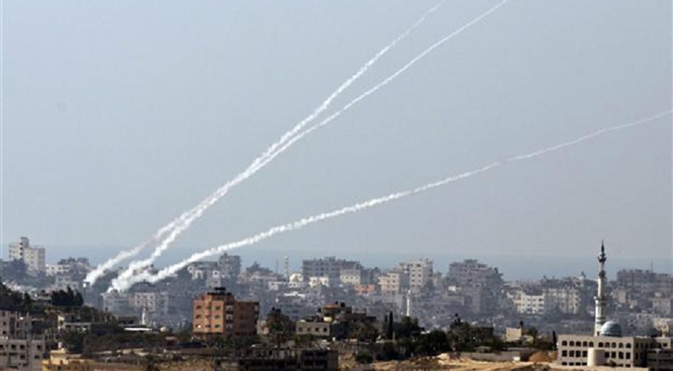 ইসরাইলের প্রতিরক্ষা ব্যবস্থা ভেঙে দিল হামাস?