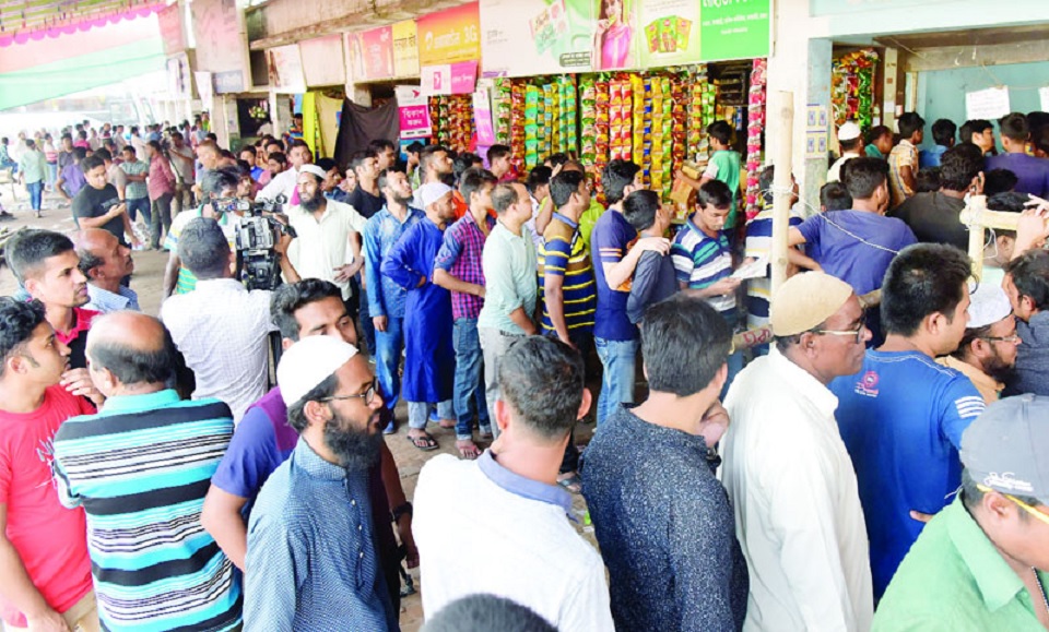 বাসের আগাম টিকিট বিক্রি ১৭ মে শুরু