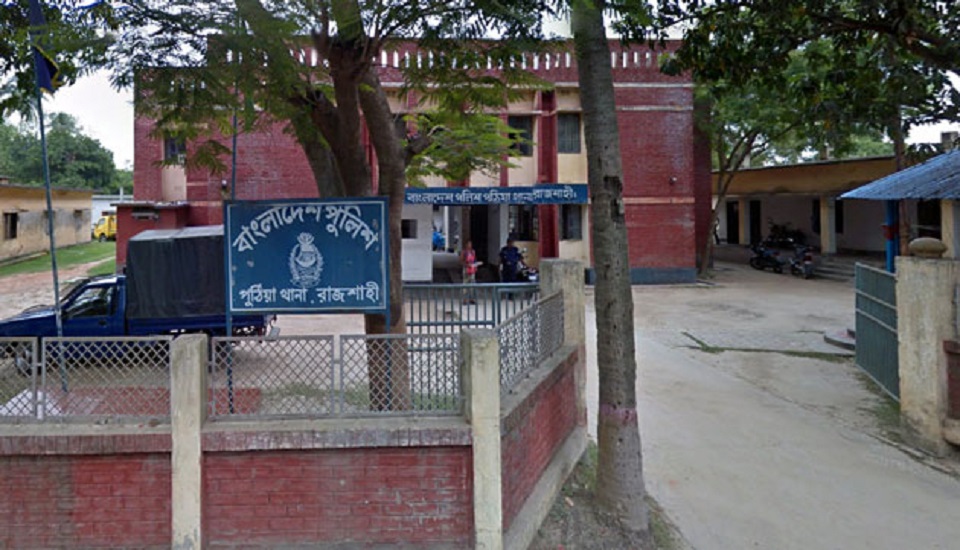 স্ত্রী সন্তান না নিতে চাওয়ায় ছেলের গলা কেটে হত্যা