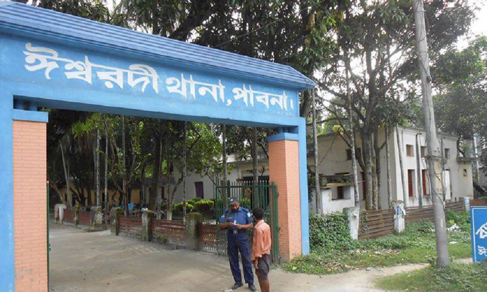 পাওনা টাকা না দেয়ায় বড় ভাইকে খুন করলো ছোটভাই