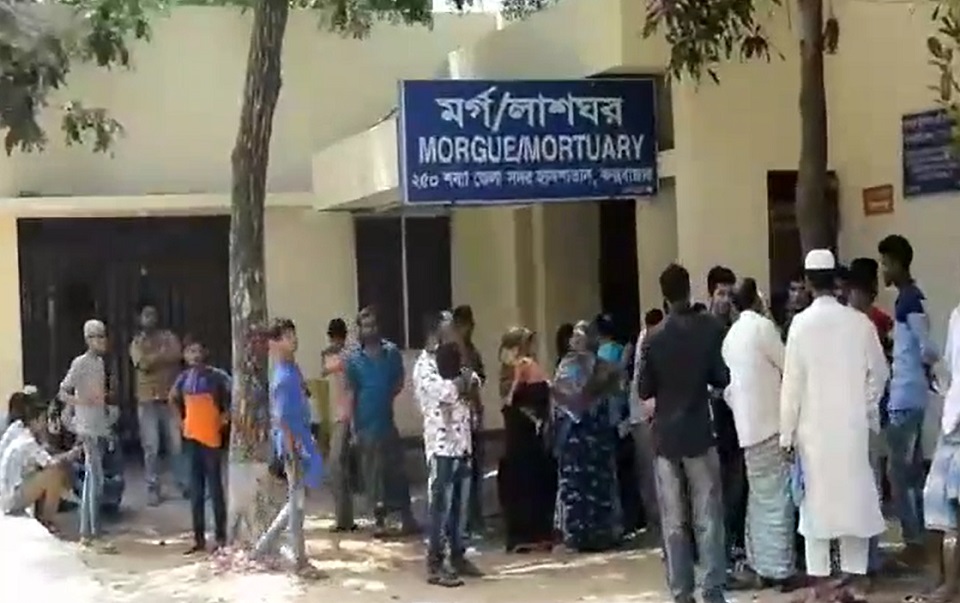 টেকনাফে পুলিশের সঙ্গে ‘বন্দুকযুদ্ধে’ নিহত ৩