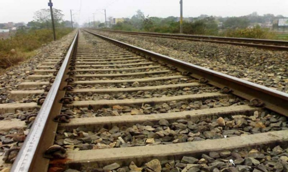 খুলনা-মোংলা রেল প্রকল্পে দুর্নীতি, ৩ কর্মকর্তা সাময়িক বরখাস্ত