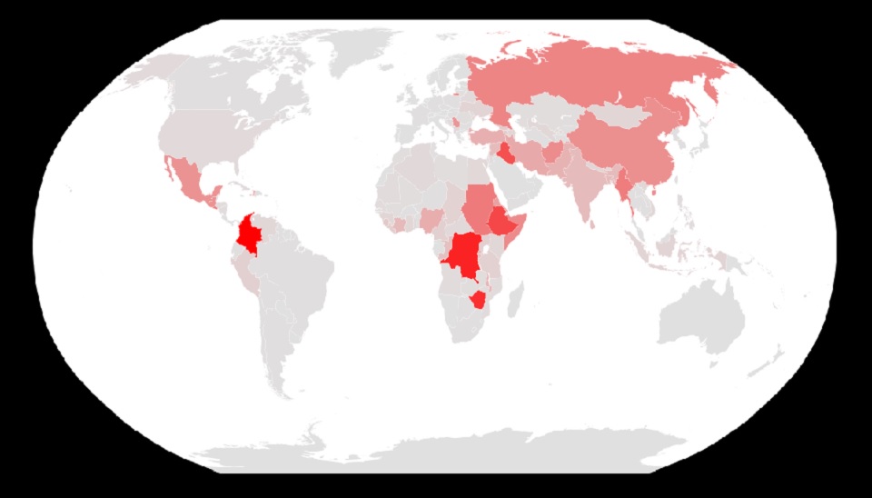 বাংলাদেশিদের মধ্যে বিদেশে রাজনৈতিক আশ্রয় চাওয়ার প্রবণতা বাড়ছে