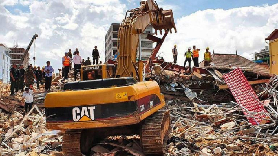 কম্বোডিয়ায় ভবন ধসে মৃতের সংখ্যা বেড়ে ১৮