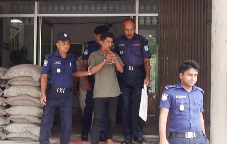 ছাত্রীকে যৌন নিপীড়নের অভিযোগে শিক্ষক গ্রেফতার