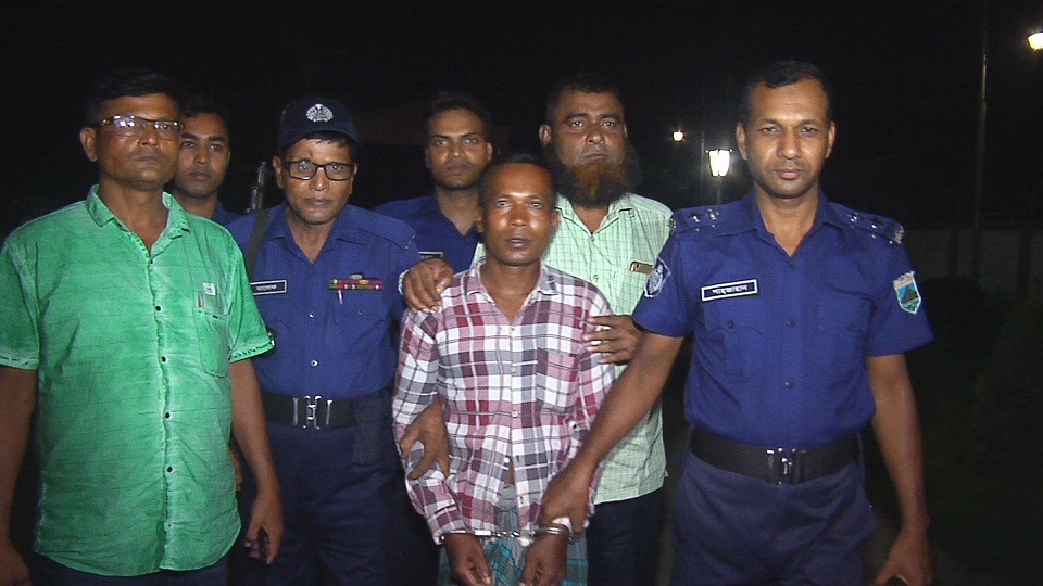 বগুড়ায় শিশু ধর্ষণের অভিযোগে গ্রেফতার ১