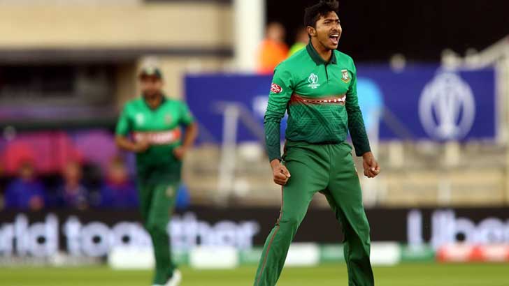 ব্যাটিং তাণ্ডব চালানো পেরেরাকে ফেরালেন সৌম্য