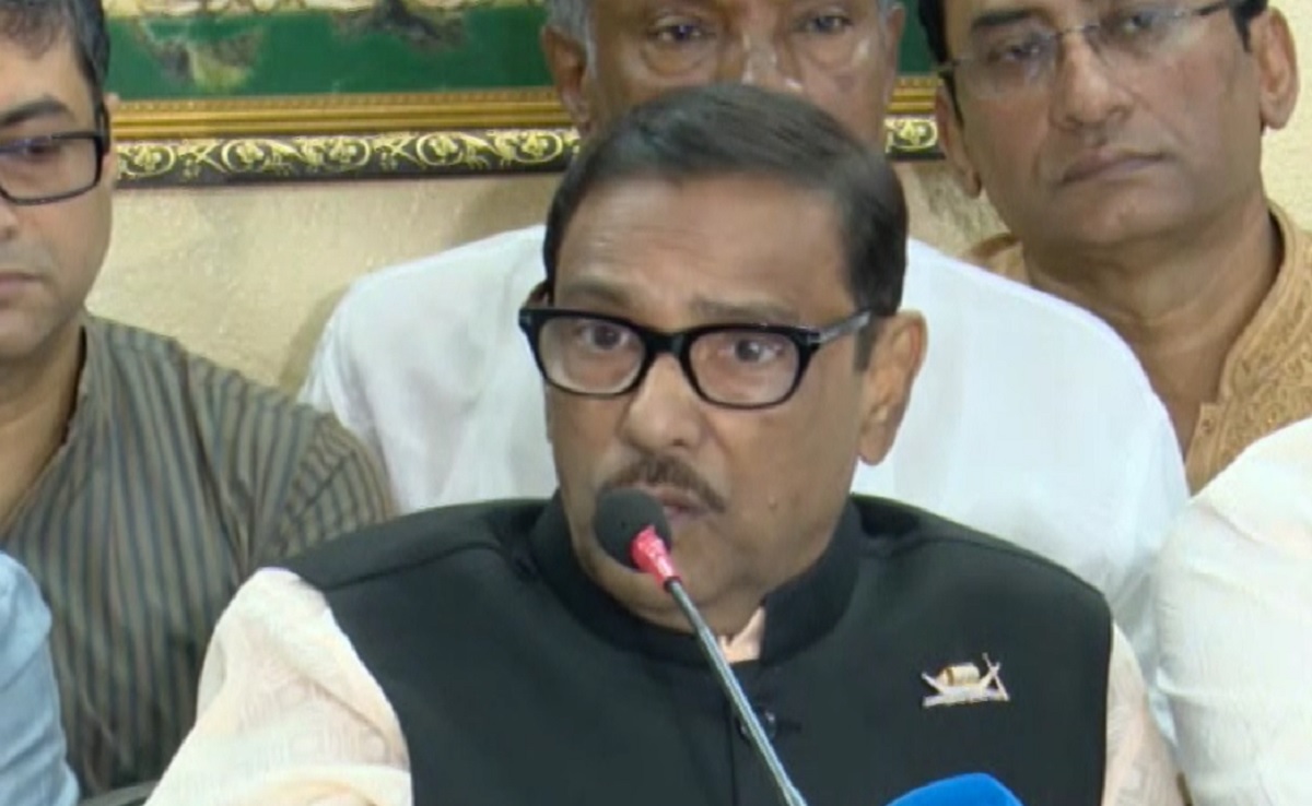 ঈদের সময় বিআরটিসি বাসে অতিরিক্ত ভাড়া আদায় লজ্জাজনক: কাদের