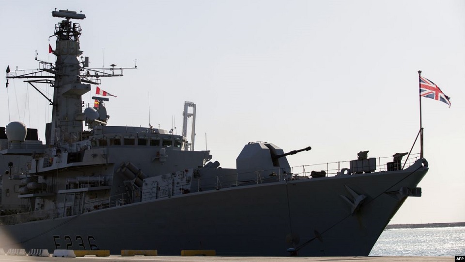 পারস্য উপসাগরে তৃতীয় যুদ্ধজাহাজ পাঠাচ্ছে যুক্তরাজ্য