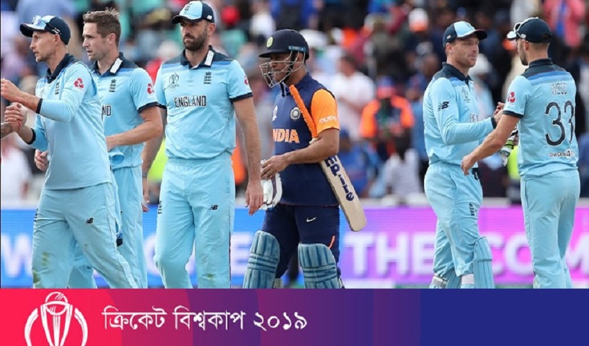‘শেষ কয়েক ওভারে জয়ের চেষ্টা করতে দেখা যায়নি ধোনিকে’